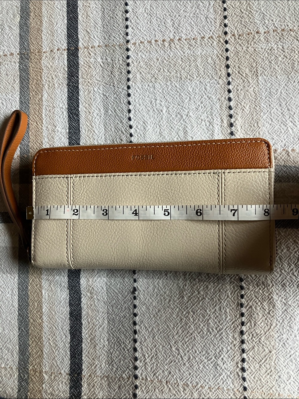 Fossil Two-Tone Leather Zip Wallet in Cream and Tan